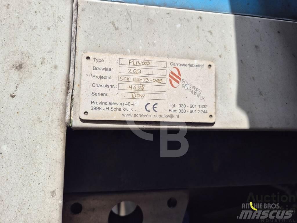 Volvo FL240 Camion cassonati