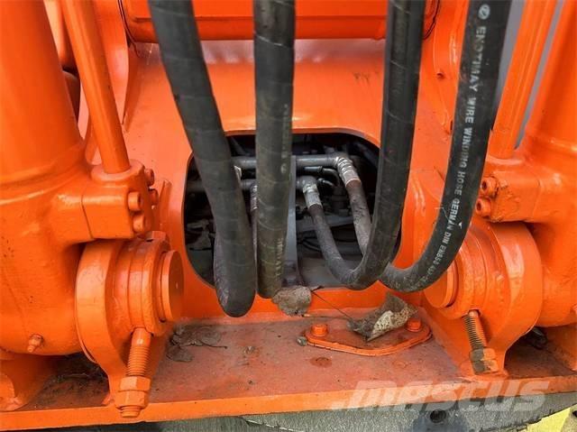 Hitachi EX100 Escavatori cingolati