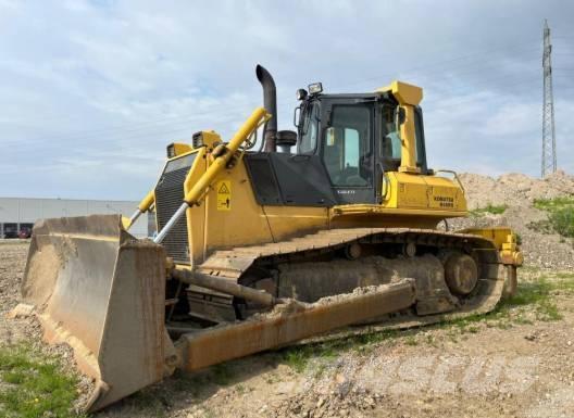 Komatsu D 65 PX-15 Dozer cingolati