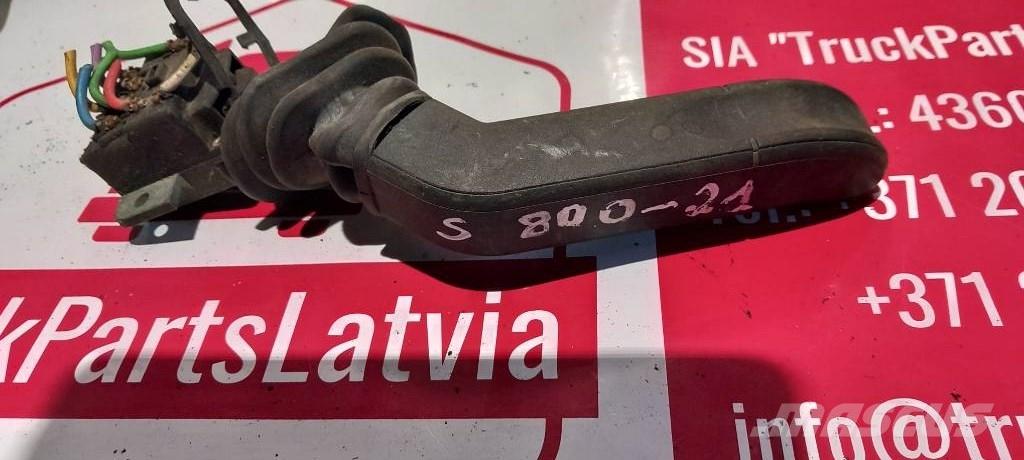 Scania R 420.  1372985 Cabine e interni