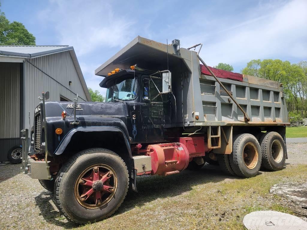 Mack RD 690 SX Camion ribaltabili