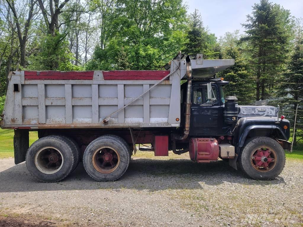 Mack RD 690 SX Camion ribaltabili
