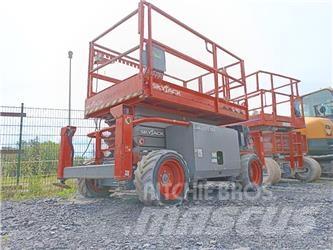 SkyJack SJ 6832 RTE Piattaforme a pantografo