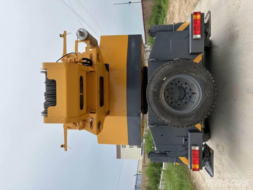 XCMG QY130K-1 Gru per tutti i terreni