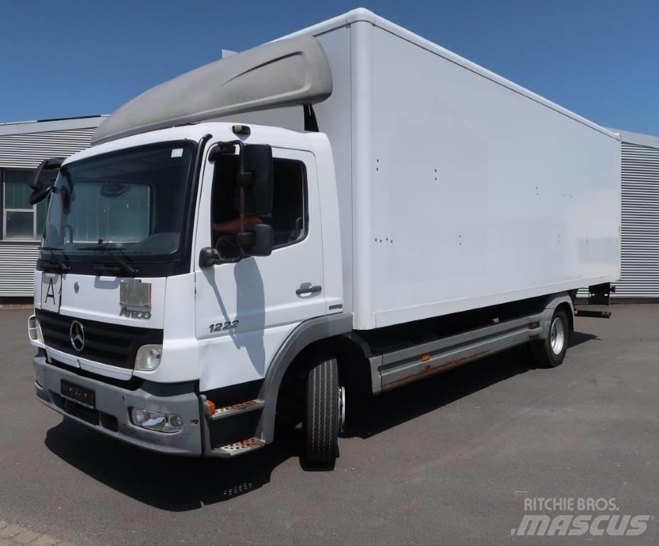 Mercedes-Benz 1222 L Camion cassonati