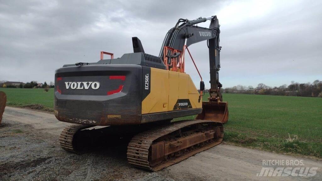 Volvo EC250EL Escavatori cingolati