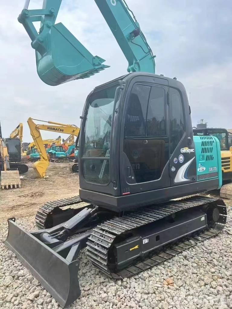 Kobelco SK 75 Escavatori medi 7t - 12t