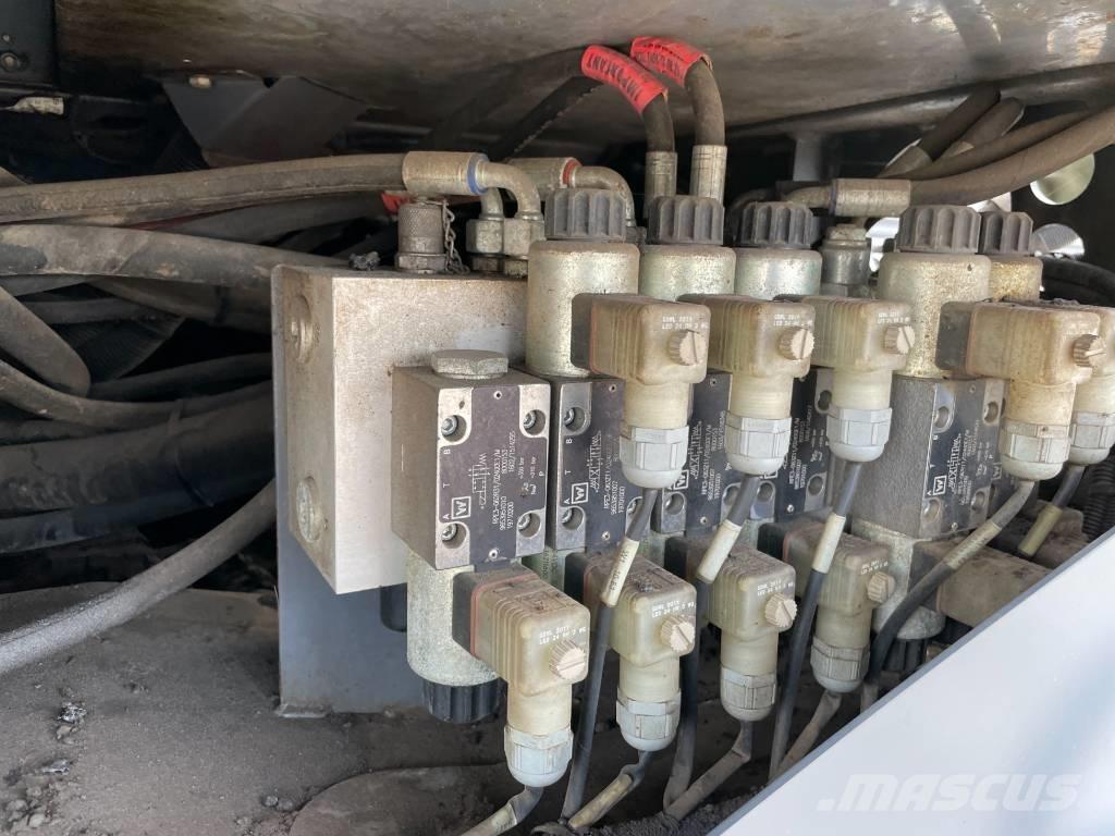 Vögele SUPER 1803-3I Finitrici