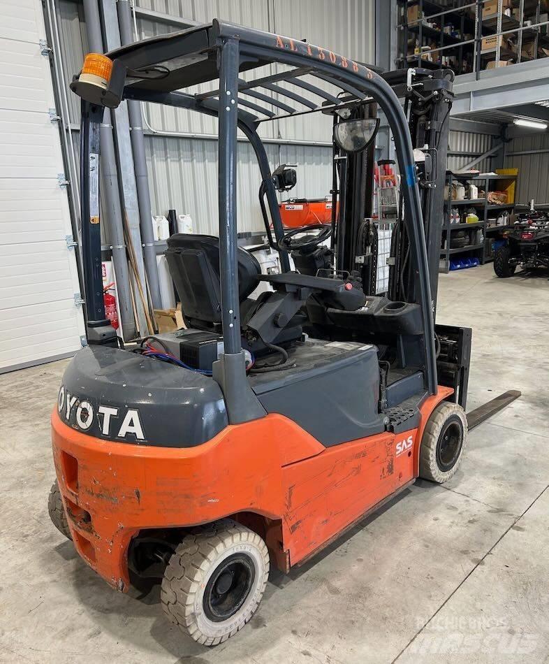 Toyota 8 FBMT 16 Carrelli elevatori elettrici