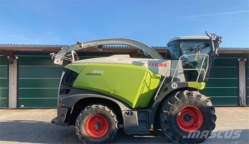 CLAAS Jaguar 950 Trince semoventi