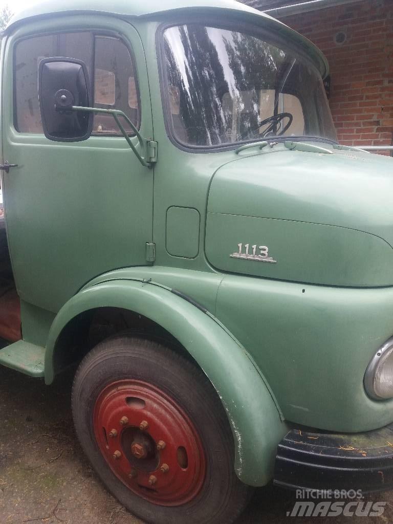 Mercedes-Benz 1113 Camion ribaltabili