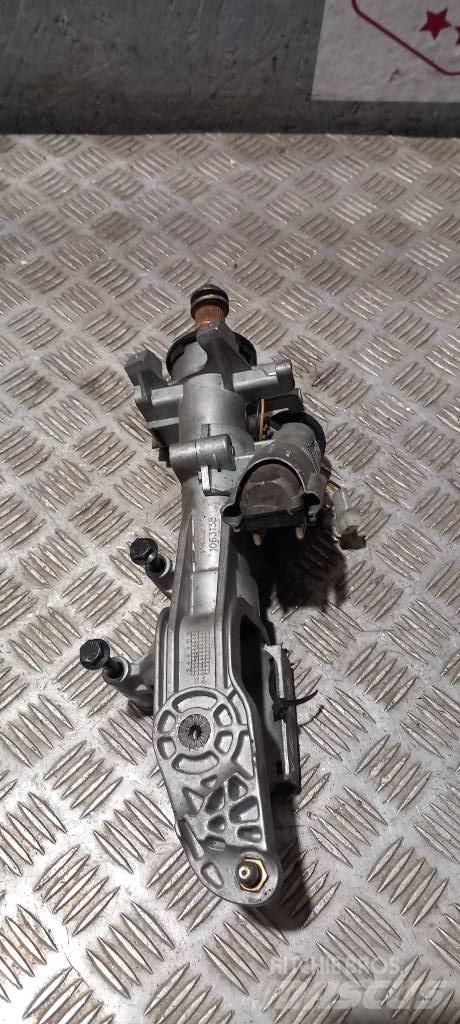 Volvo FH 12   1061138 Cabine e interni