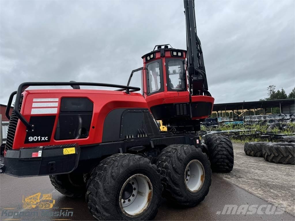 Komatsu 901XC Abbattitrici, Disboscatrici