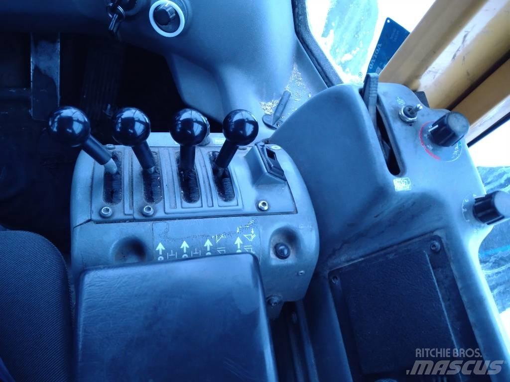 Volvo L 90 E Pale gommate
