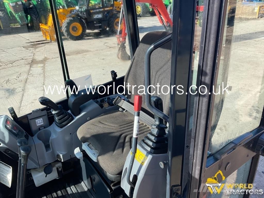 Kubota U 27-4 Miniescavatori