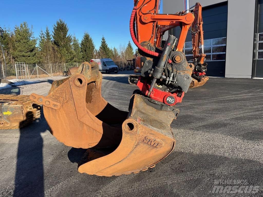 Hitachi ZX 210 LC-6 Escavatori cingolati