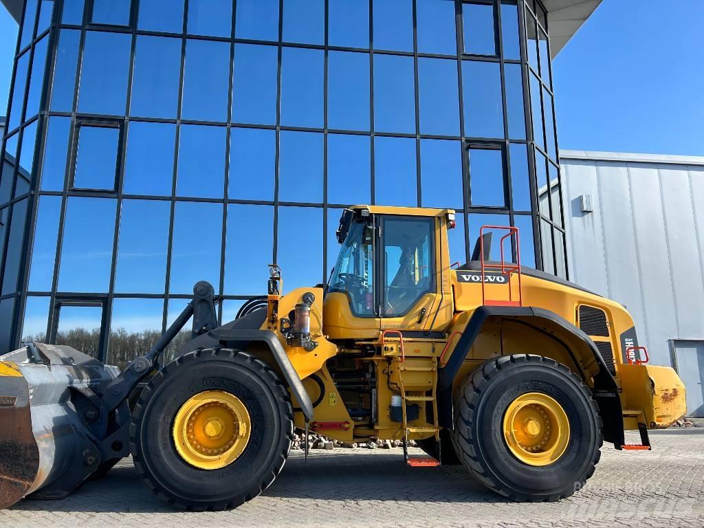 Volvo L 180 H Pale gommate