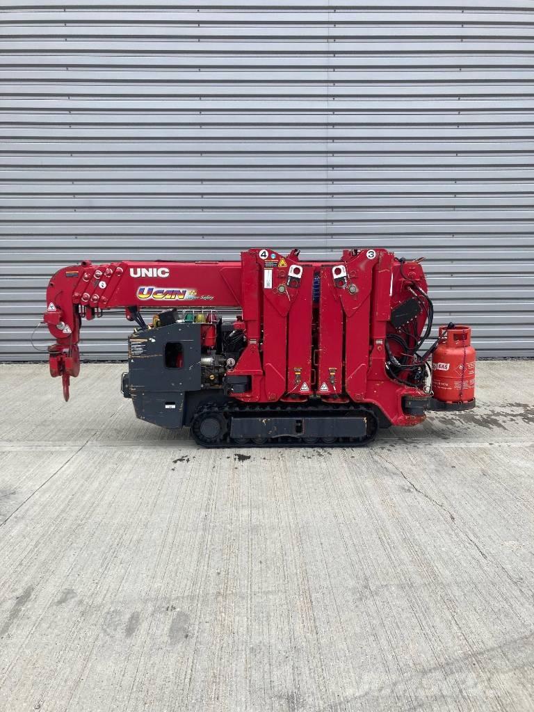 Unic URW-295 Mini gru