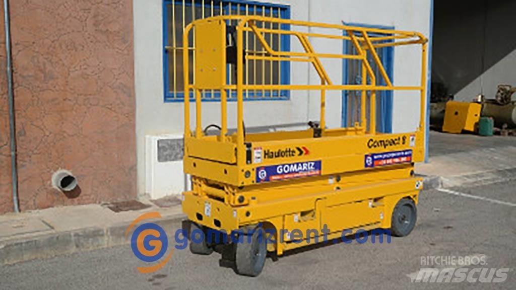 Haulotte Compact 8 Piattaforme a pantografo