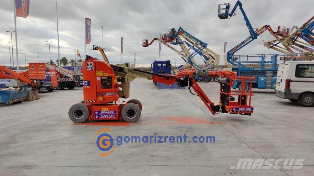 JLG E 300 AJP Piattaforme a braccio articolato