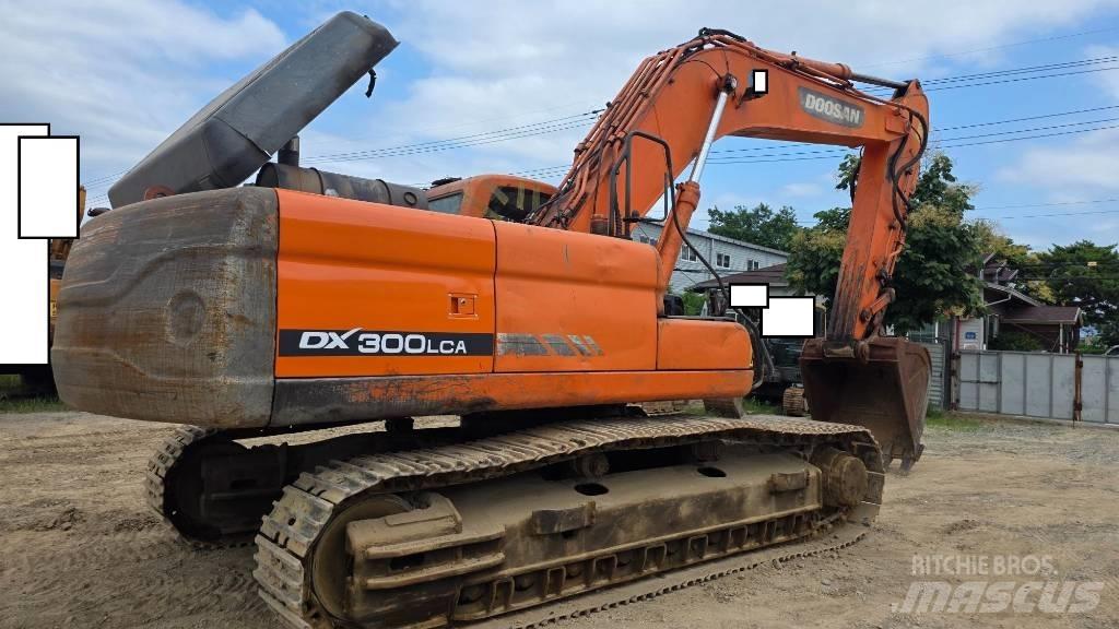 Doosan DX 300 LCA Escavatori cingolati