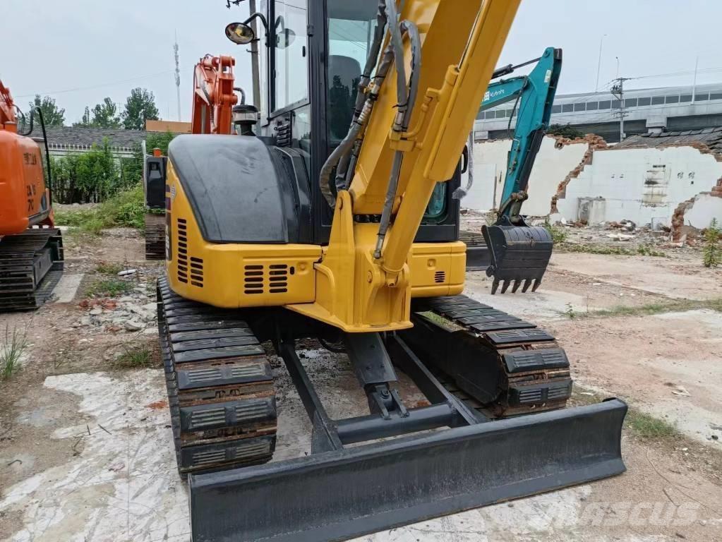 Komatsu PC 55 MR Escavatori cingolati