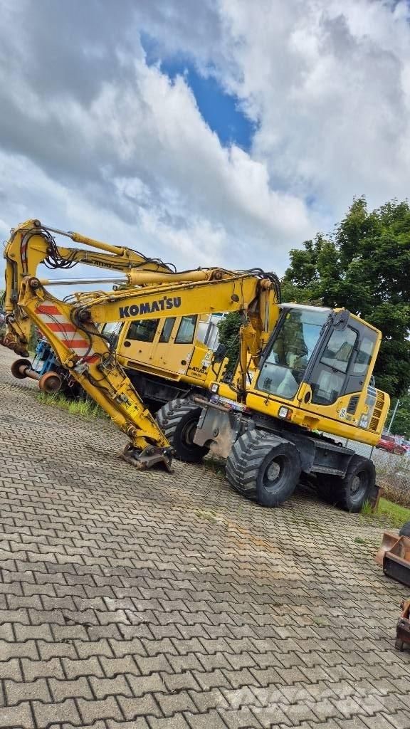 Komatsu PW148-8 Escavatori gommati