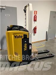 Yale MP20T. 2000kg Carrelli elevatori bassi a piattaforma