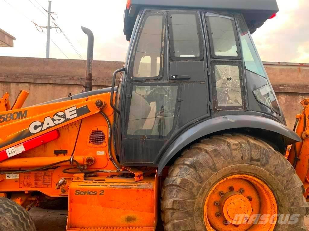 CASE 580 M Terne
