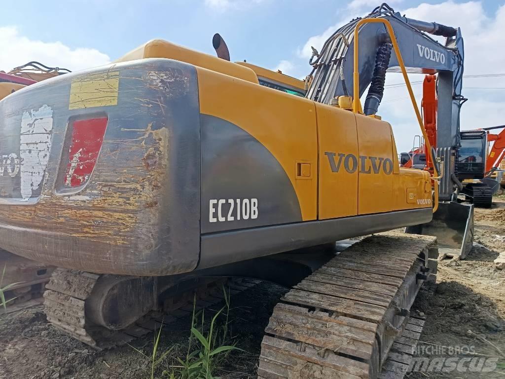 Volvo EC210B Escavatori cingolati
