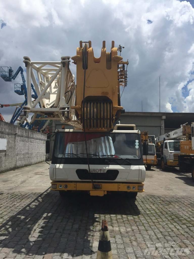 Grove GMK 6220 Gru per tutti i terreni