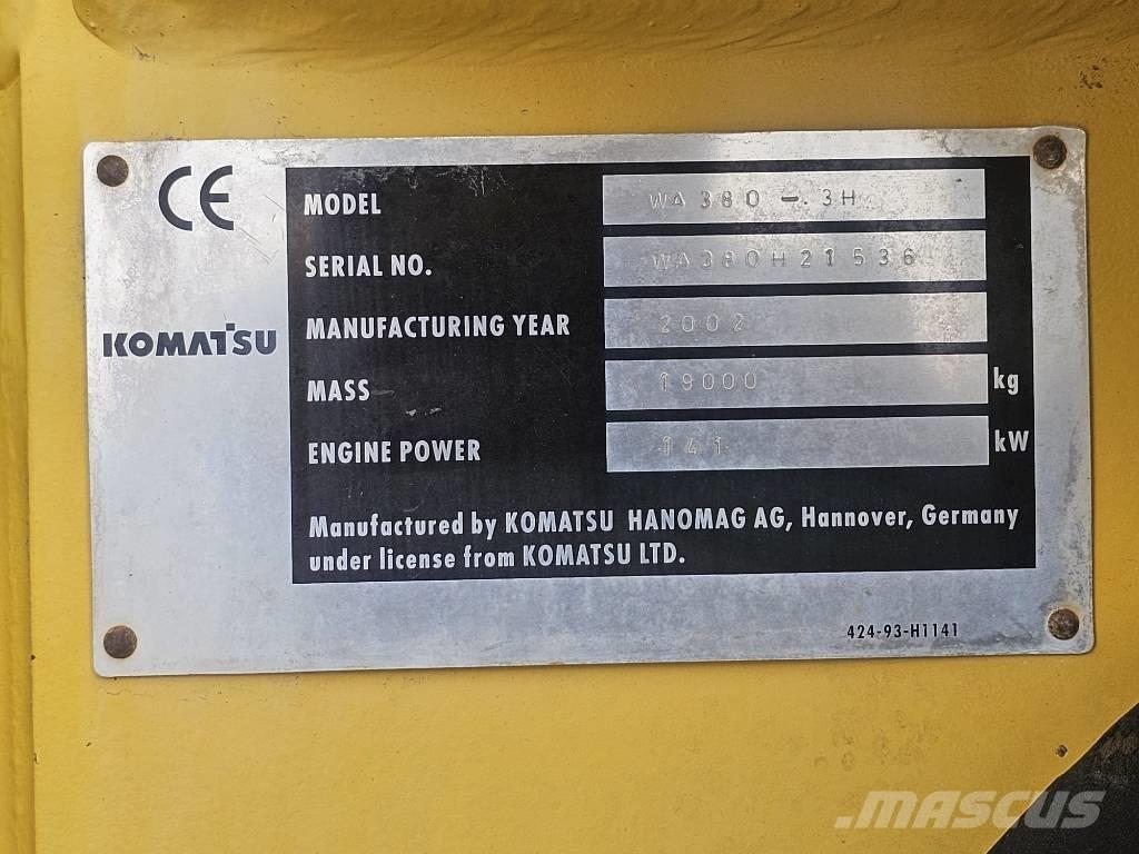 Komatsu WA 380-3H Pale gommate