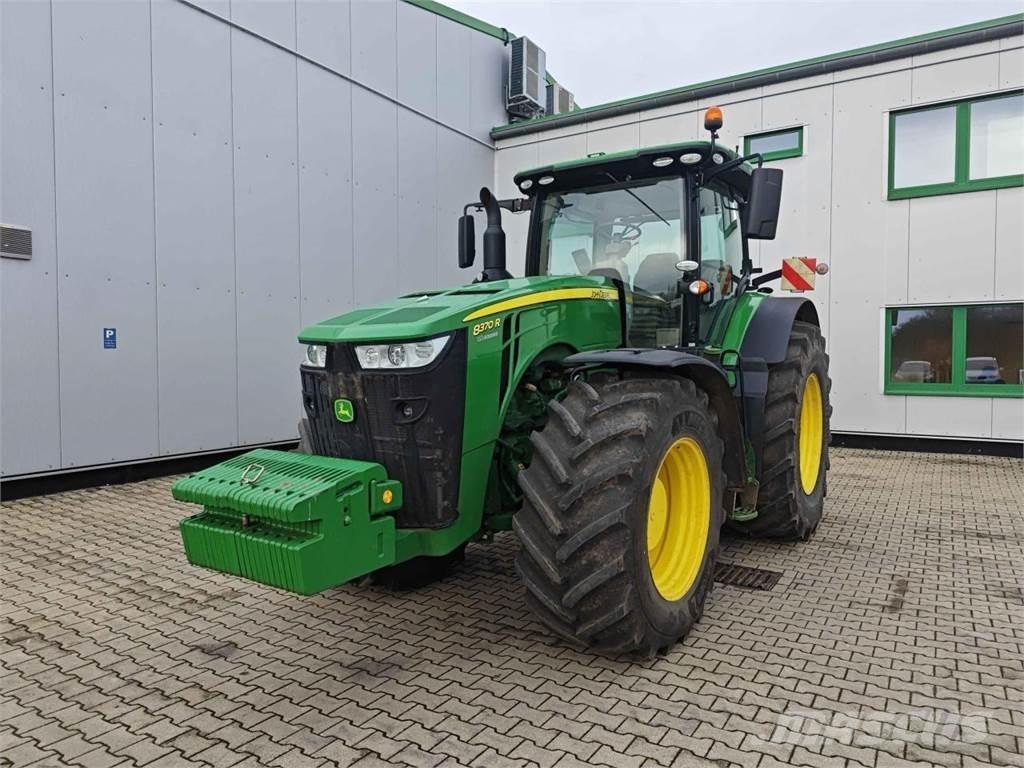 John Deere 8370R Trattori