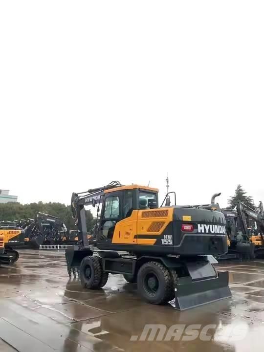 Hyundai HW 155 Escavatori cingolati