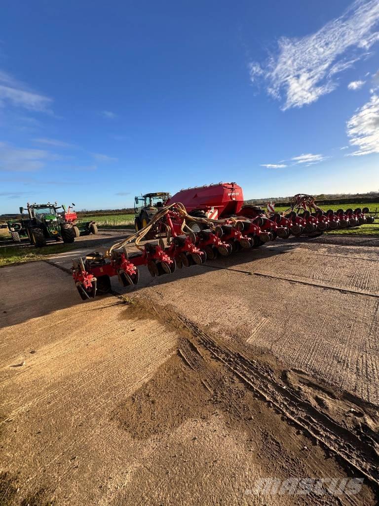 Horsch Maestro 16.75 Perforatrici