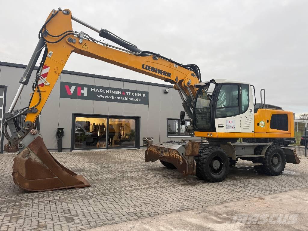 Liebherr A 924 Escavatori gommati