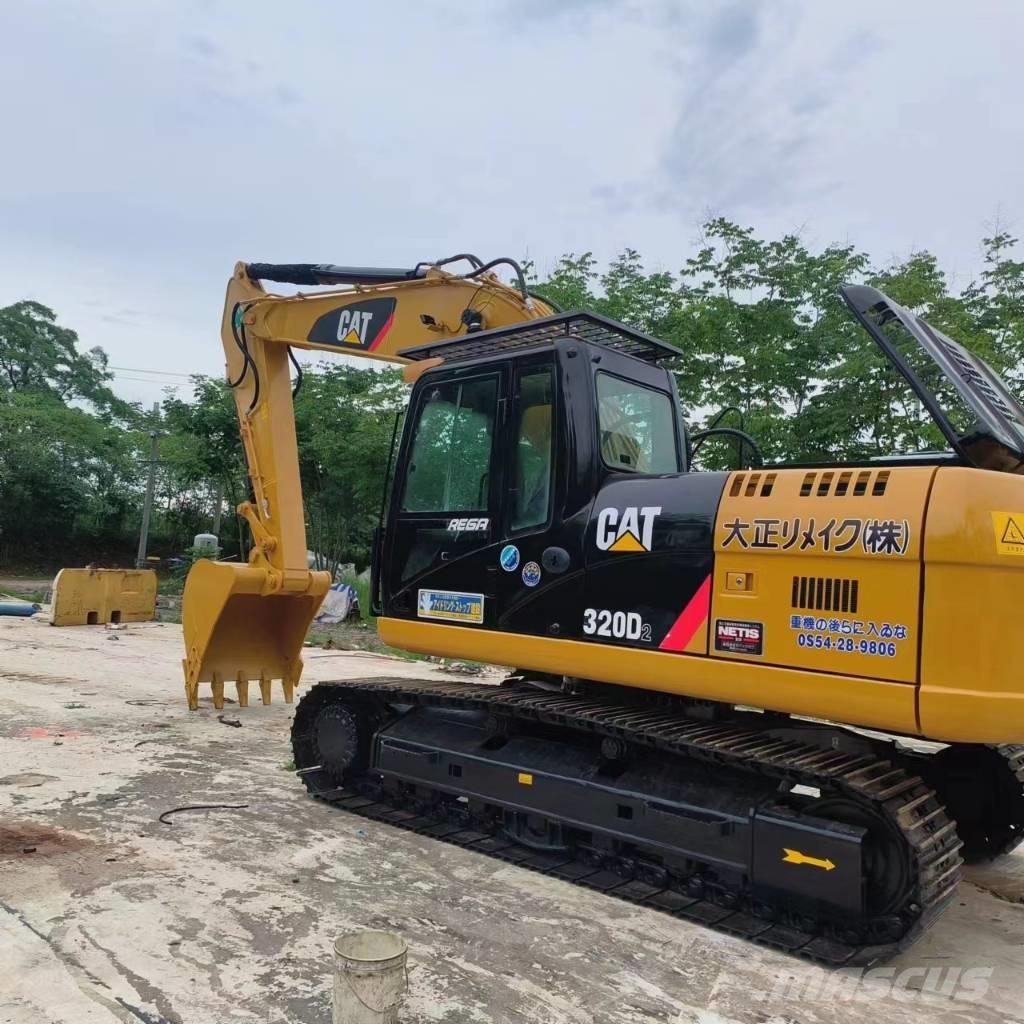 CAT 320D2 Escavatori cingolati