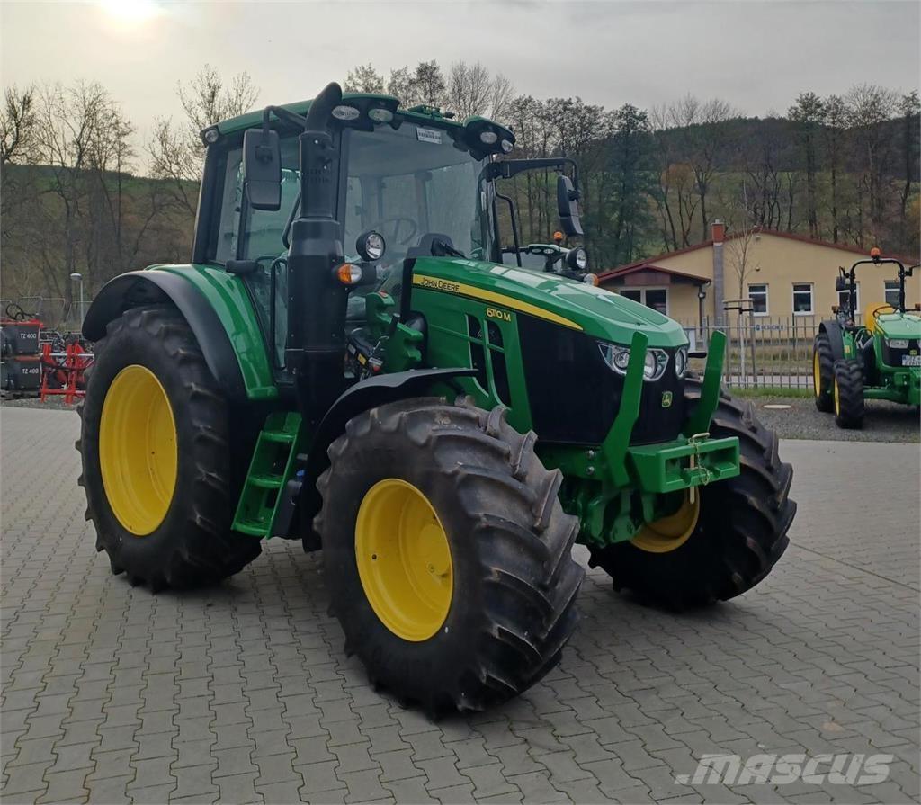 John Deere 6110M Trattori