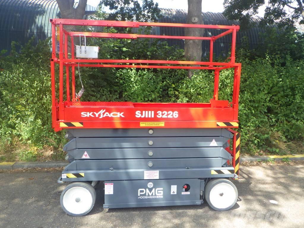 SkyJack SJ3226 Piattaforme a pantografo