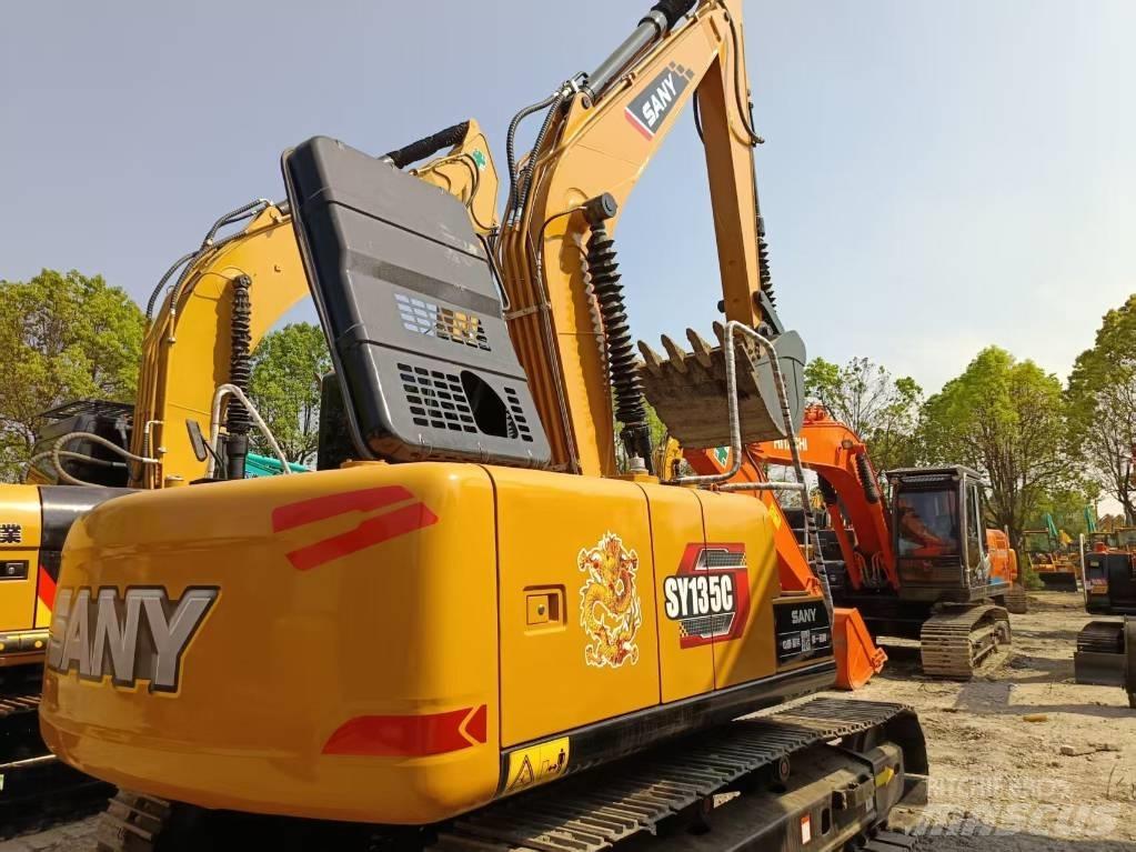 Sany SY135C Escavatori cingolati