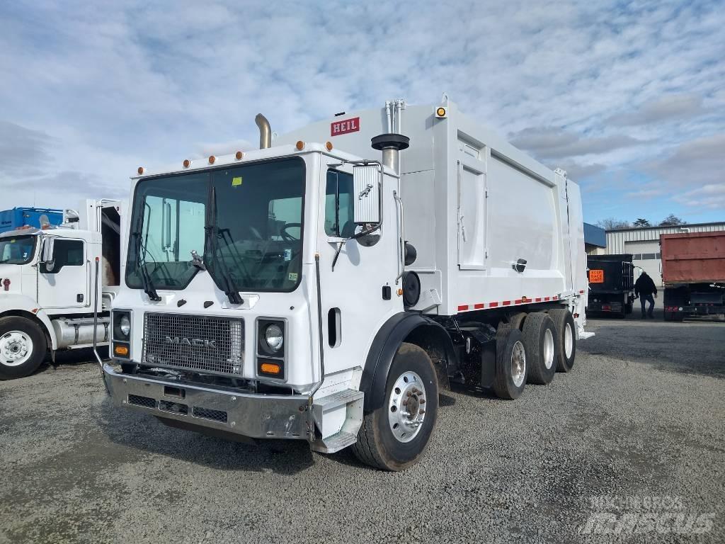Mack MR Camion dei rifiuti