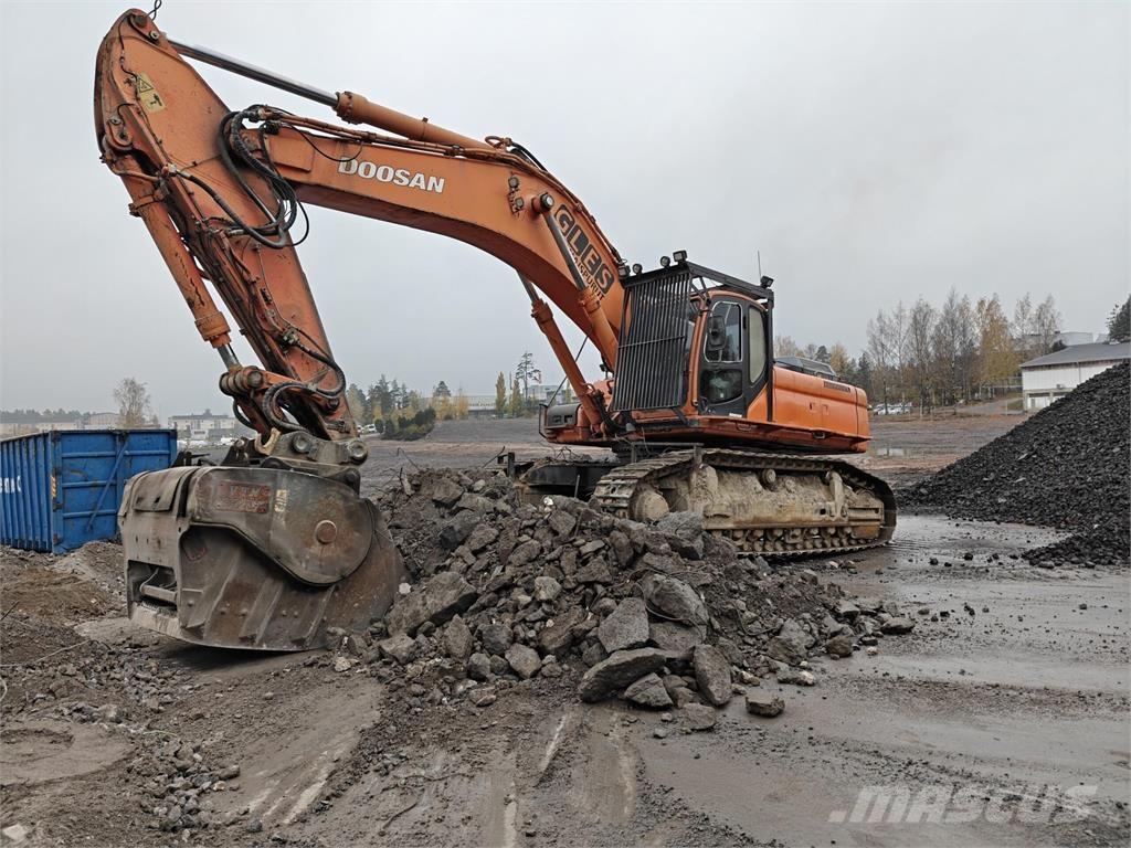 Doosan DX520LC Escavatori cingolati