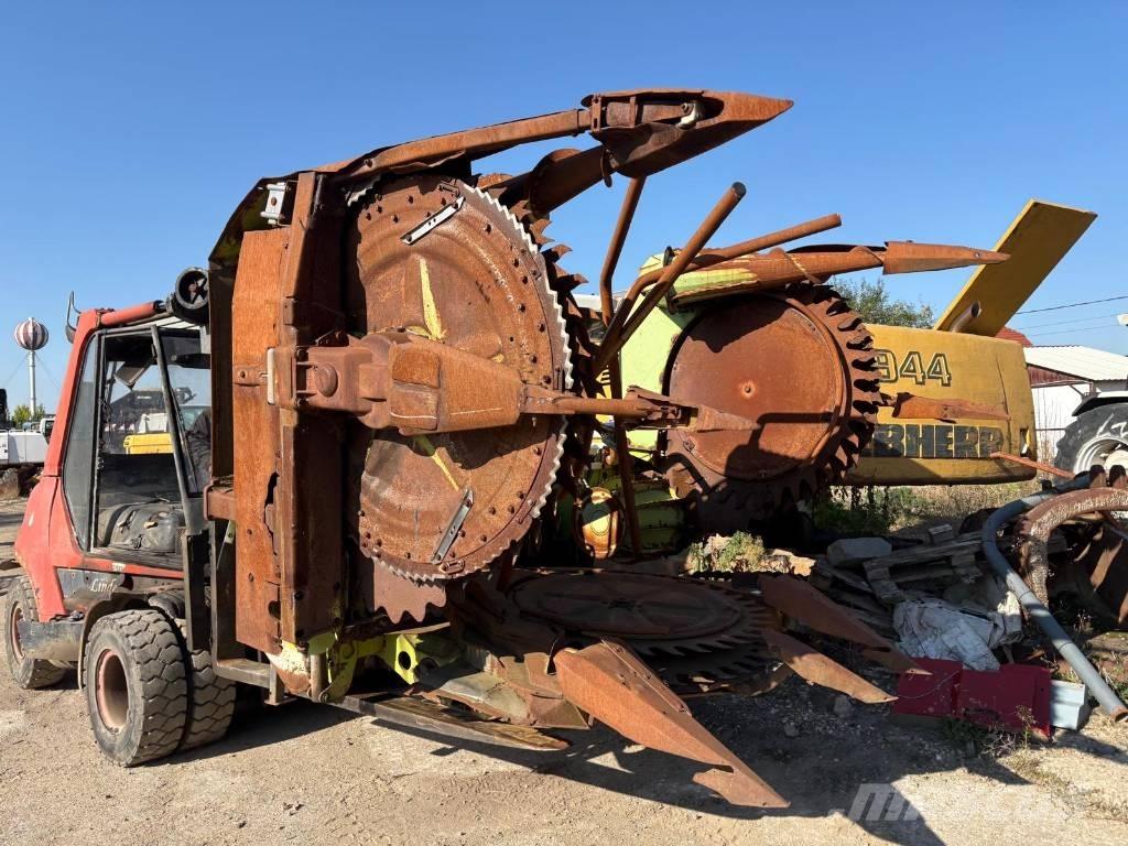 CLAAS RU 450 Trince semoventi