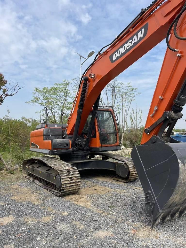 Doosan DX 300 LC Escavatori cingolati