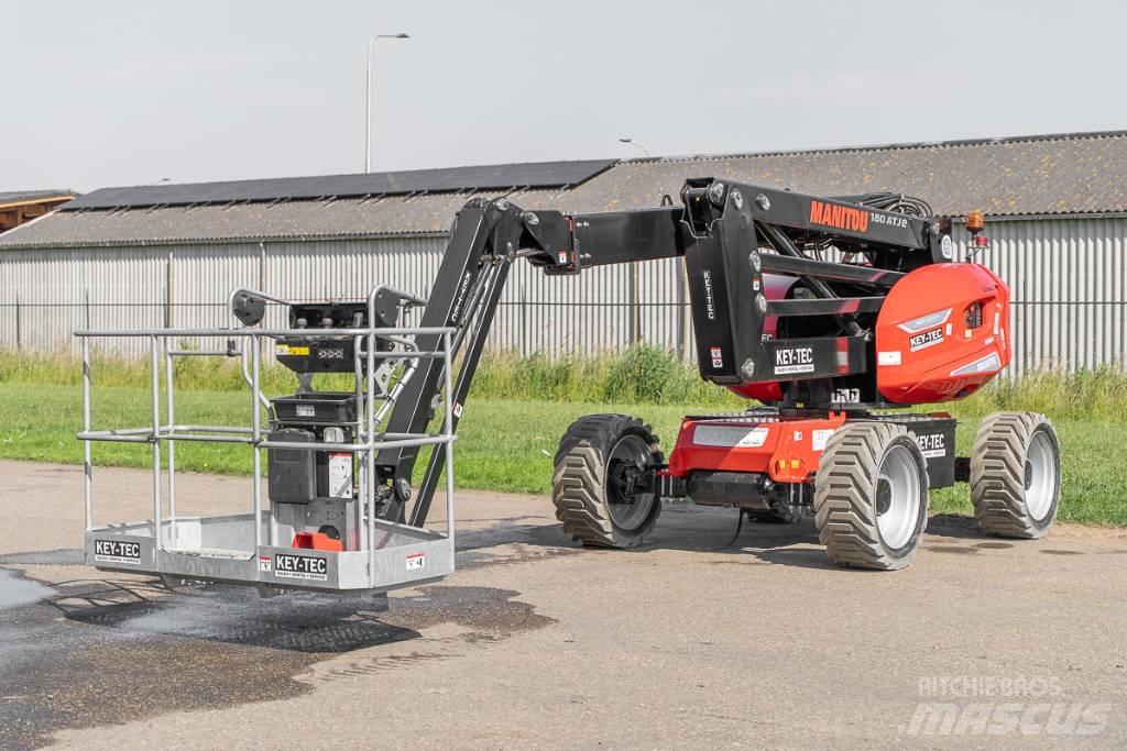 Manitou 180 ATJ e Piattaforme a braccio articolato
