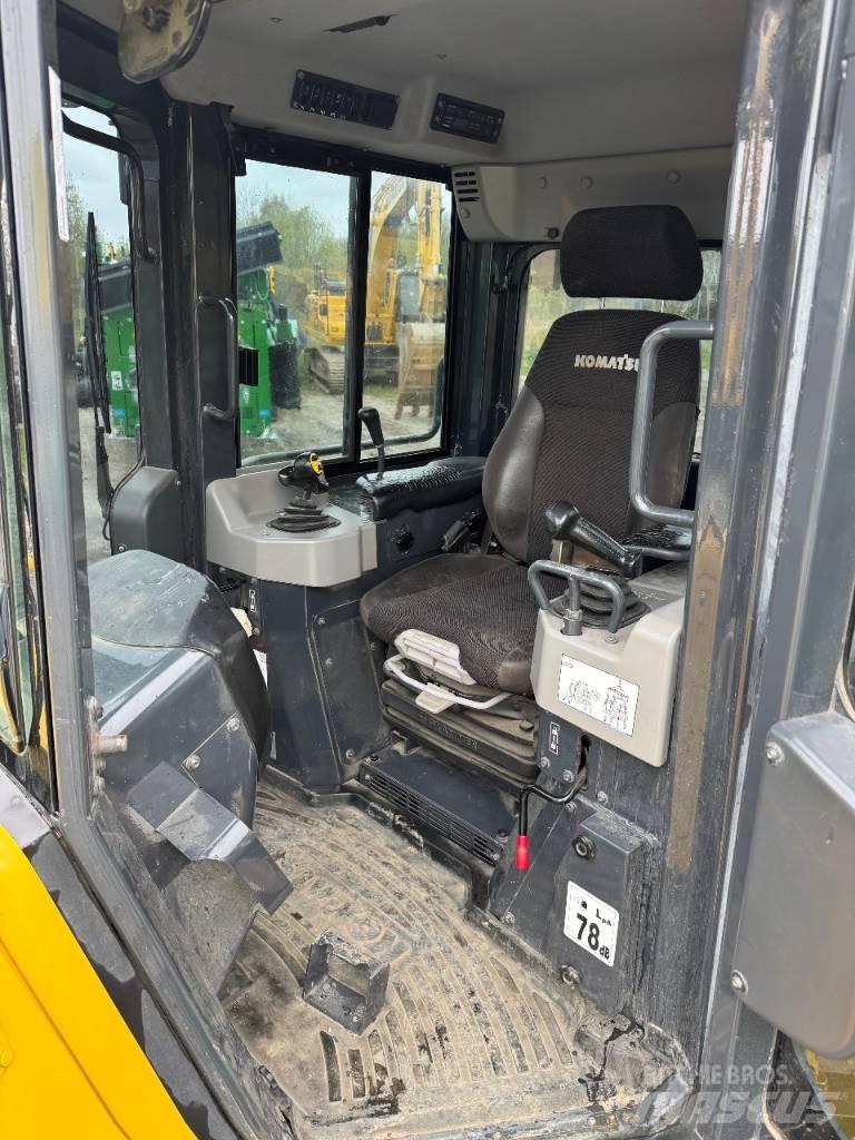Komatsu D 61 PX-24 Dozer cingolati