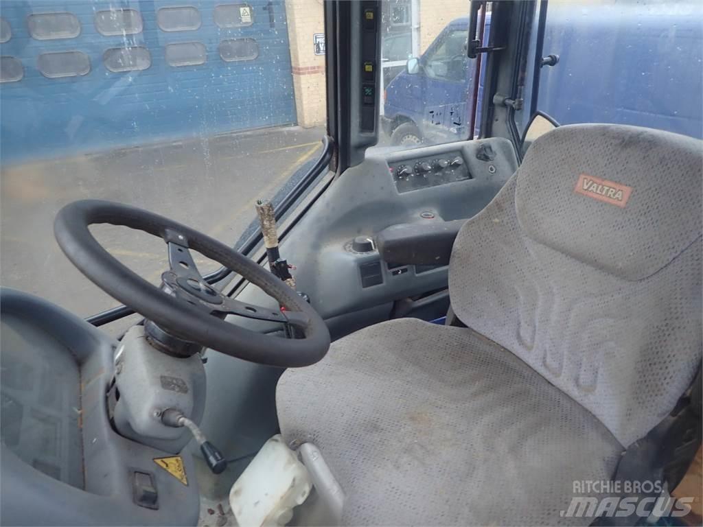 Valtra 900 Trattori