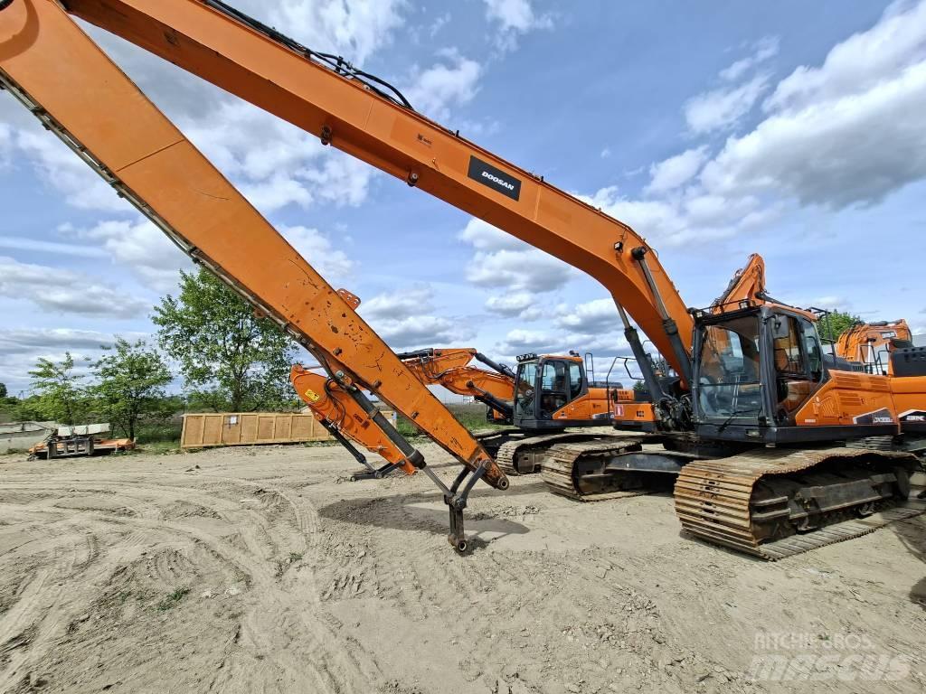 Doosan DX 300 LC-5 Escavatori cingolati