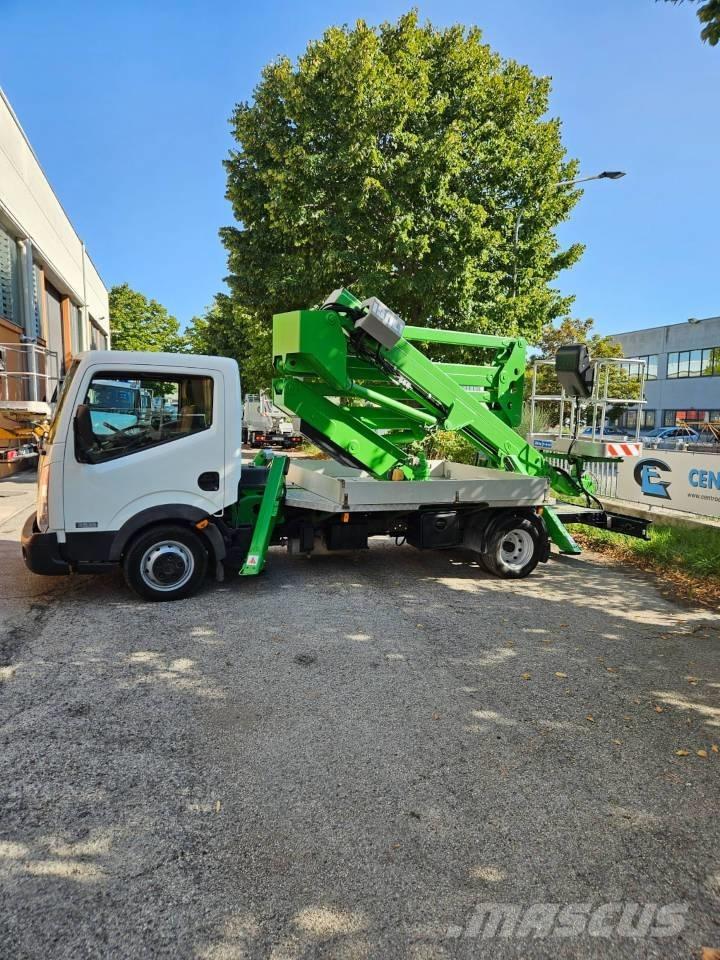 Isoli PNT 205 Piattaforme autocarrate