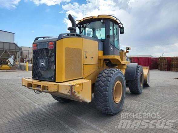 John Deere 624K Pale gommate